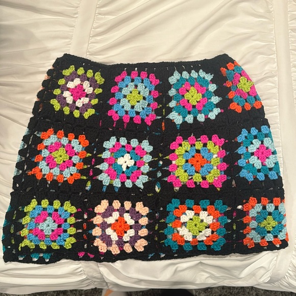 Colorful knit coverup skirt - size: S/M - Picture 1 of 2